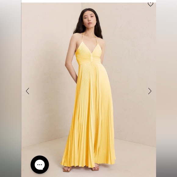 Huge ISO of this alc aries pleated gown size 0 - Picture 1 of 1